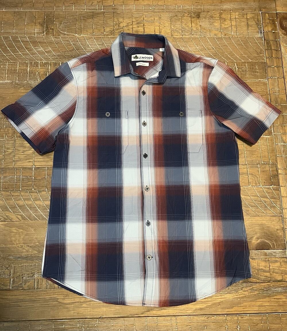 Tallwoods Men’s Plaid Button Down Shirt Size Small Career Office Event Guest